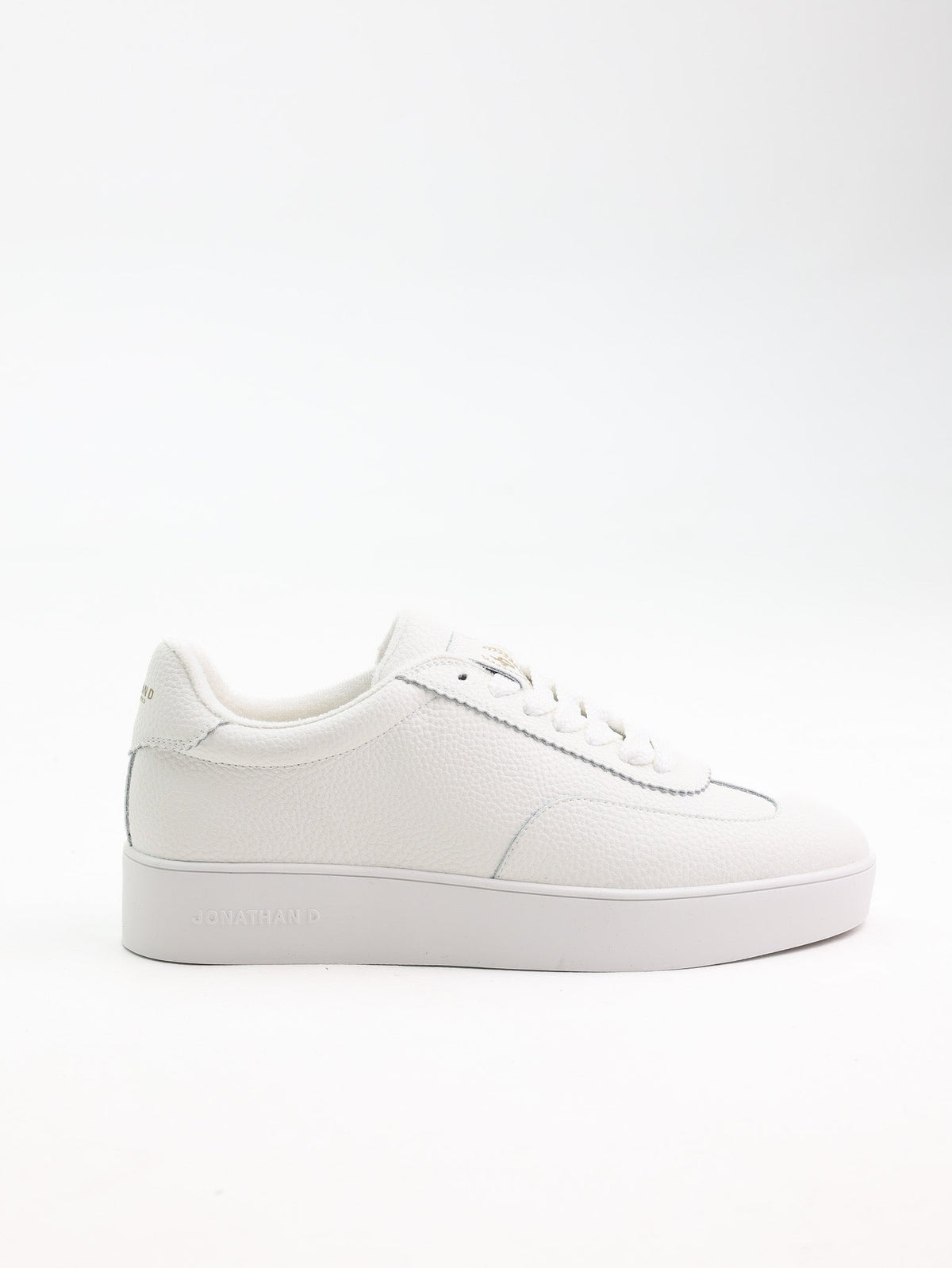 Jonathan D Shoe White